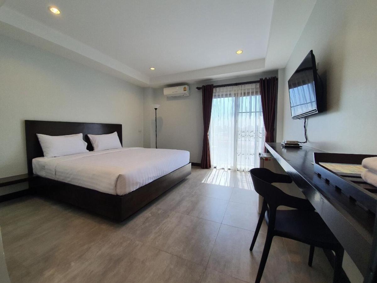T-Nee Hotel@Udon Udon Thani Exterior photo